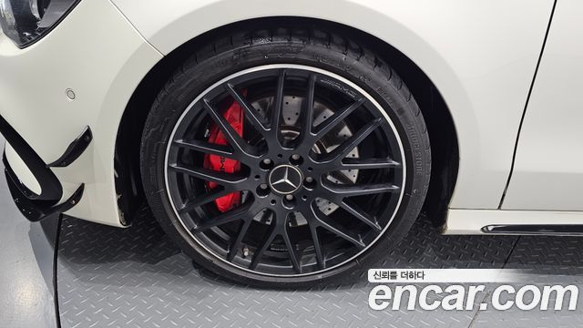 Mercedes-Benz CLA-Class CLA45 AMG 4MATIC