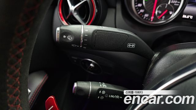 Mercedes-Benz CLA-Class CLA45 AMG 4MATIC
