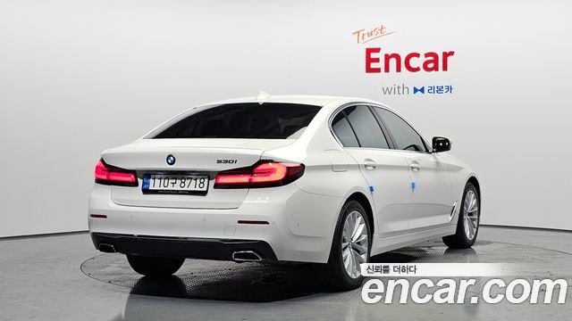 BMW 5-Series 530i Luxury