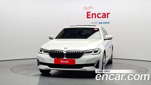 BMW 5-Series 530i Luxury