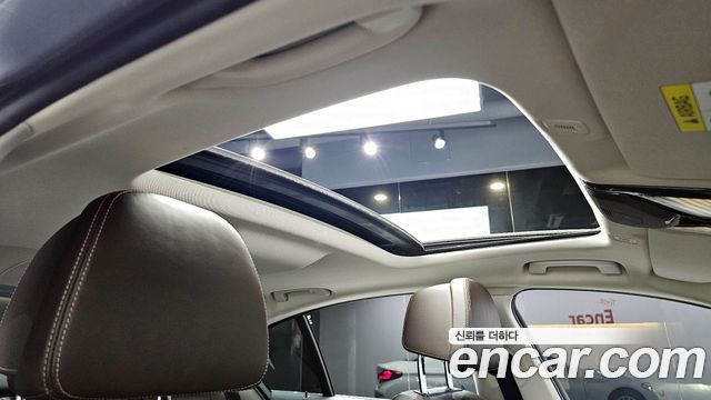 BMW 5-Series 530i Luxury