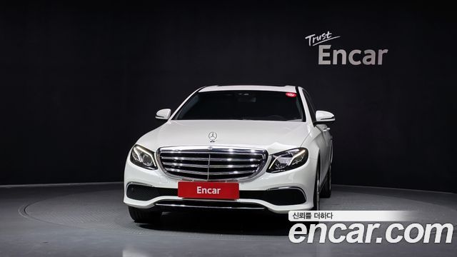 Mercedes-Benz E-Class E220d 4MATIC Exclusive