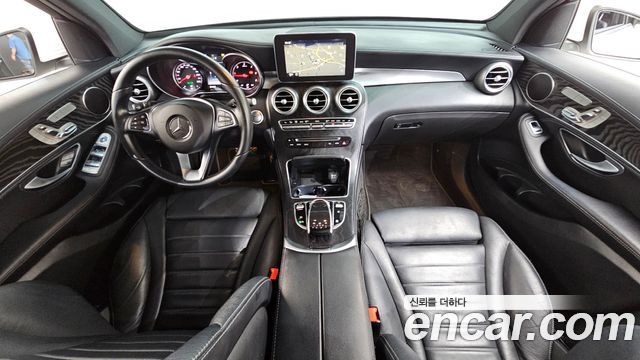 Mercedes-Benz GLC-Class GLC220 d 4MATIC Premium