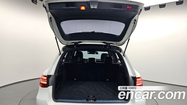 Mercedes-Benz GLC-Class GLC220 d 4MATIC Premium