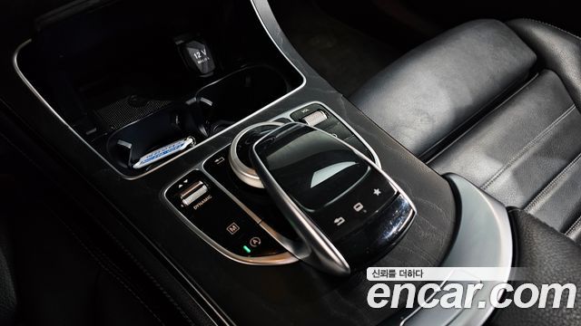 Mercedes-Benz GLC-Class GLC220 d 4MATIC Premium