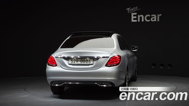 Mercedes-Benz C-Class C200 Avantgarde