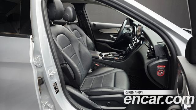 Mercedes-Benz C-Class C200 Avantgarde