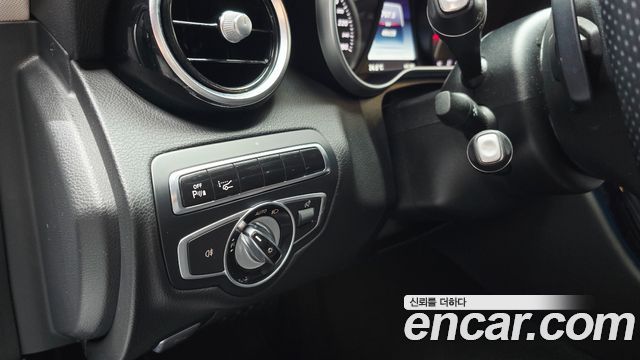 Mercedes-Benz C-Class C200 Avantgarde