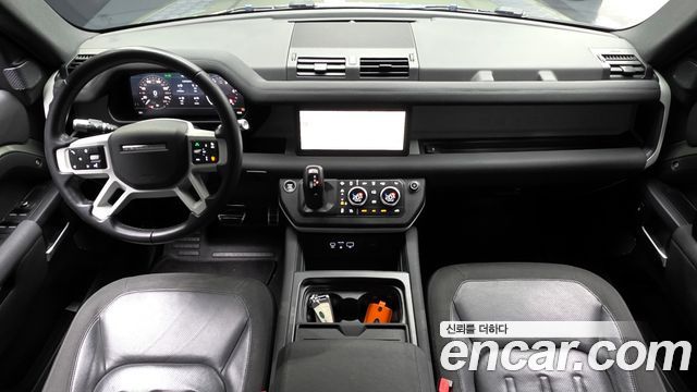 Land Rover Defender 110 D240 S