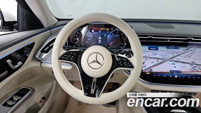 Mercedes-Benz E-Class E220d 4MATIC Exclusive