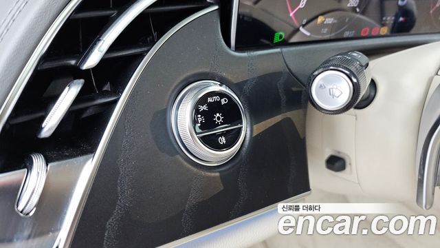 Mercedes-Benz E-Class E220d 4MATIC Exclusive