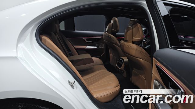 Mercedes-Benz E-Class E450 4MATIC AMG Line