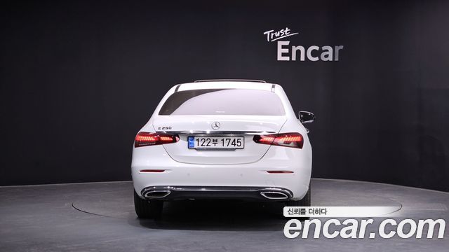 Mercedes-Benz E-Class E250 Avantgarde