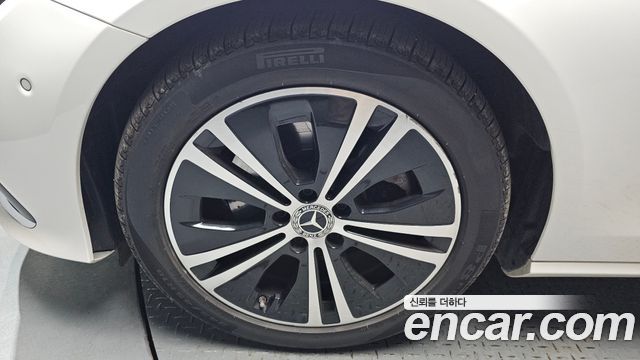 Mercedes-Benz E-Class E250 Avantgarde
