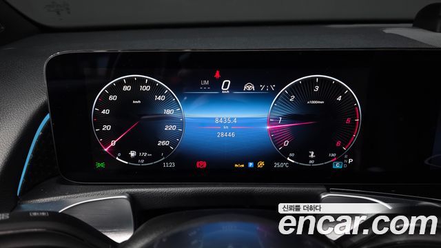 Mercedes-Benz GLB-Class GLB200 d