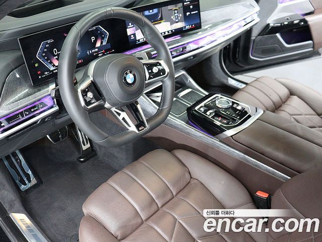 BMW 7-Series 740i sDrive M Sport