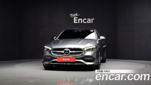 Mercedes-Benz C-Class C200 4MATIC Avantgarde
