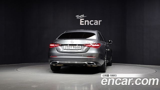Mercedes-Benz C-Class C200 4MATIC Avantgarde