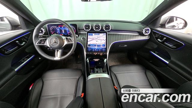 Mercedes-Benz C-Class C200 4MATIC Avantgarde