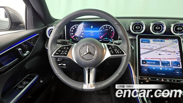 Mercedes-Benz C-Class C200 4MATIC Avantgarde