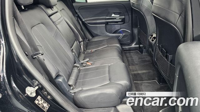 Mercedes-Benz GLB-Class GLB200 d