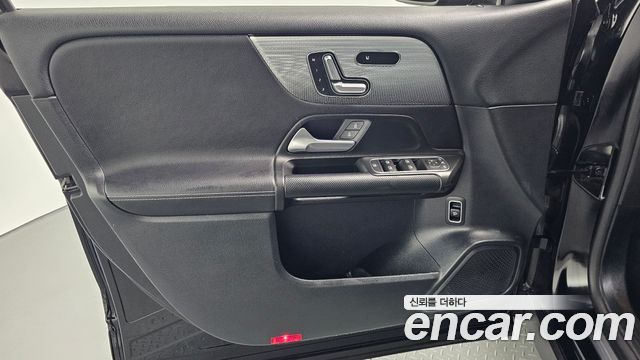 Mercedes-Benz GLB-Class GLB200 d