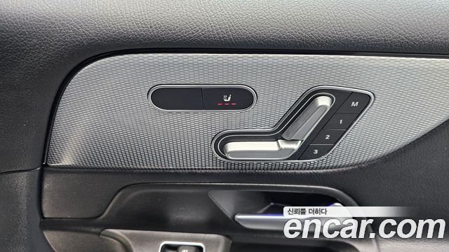 Mercedes-Benz GLB-Class GLB200 d