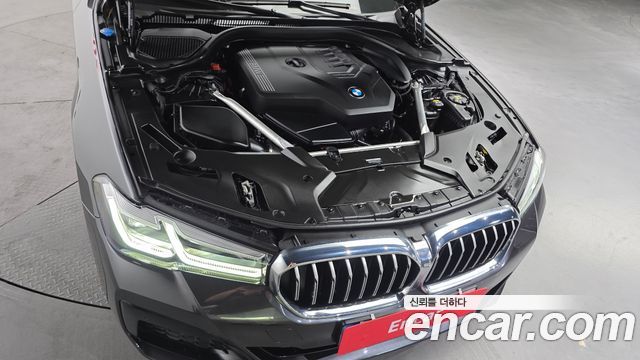 BMW 5-Series 530i M Sport Package