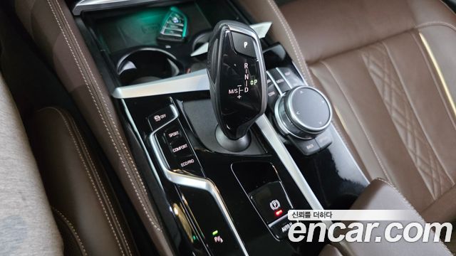 BMW 5-Series 530i M Sport Package