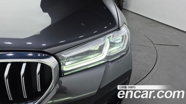 BMW 5-Series 530i M Sport Package