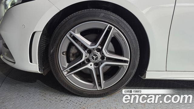 Mercedes-Benz A-Class A220 Sedan