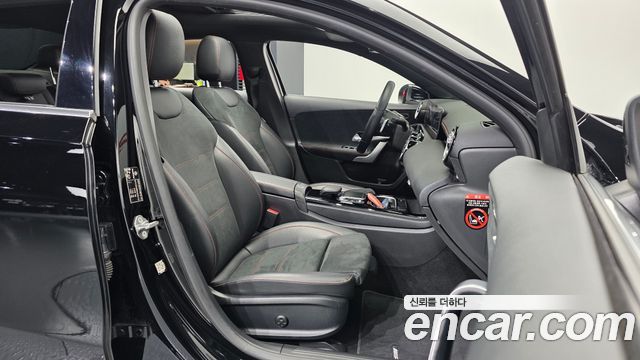Mercedes-Benz A-Class A250 4MATIC Sedan