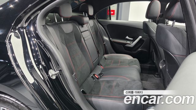Mercedes-Benz A-Class A250 4MATIC Sedan