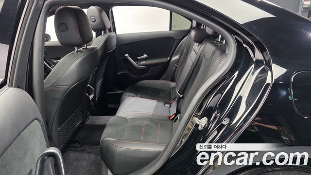 Mercedes-Benz A-Class A250 4MATIC Sedan