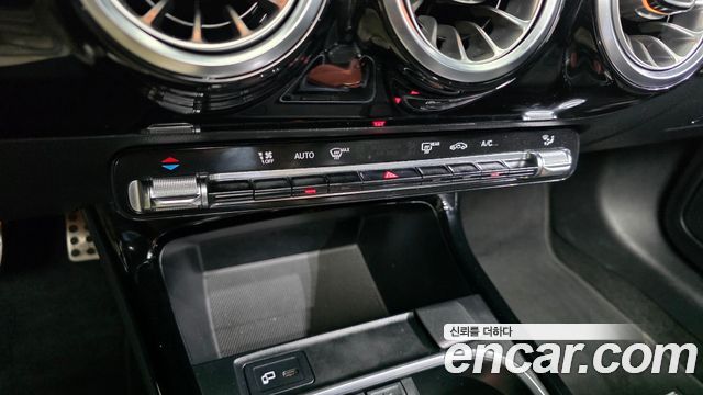 Mercedes-Benz A-Class A250 4MATIC Sedan