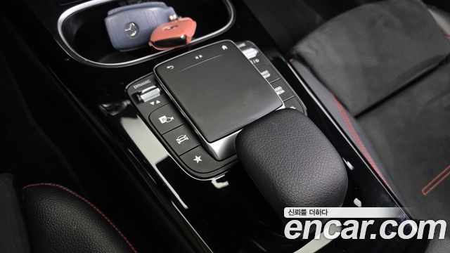 Mercedes-Benz A-Class A250 4MATIC Sedan