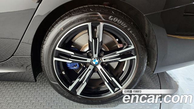 BMW 3-Series 320i M Sport