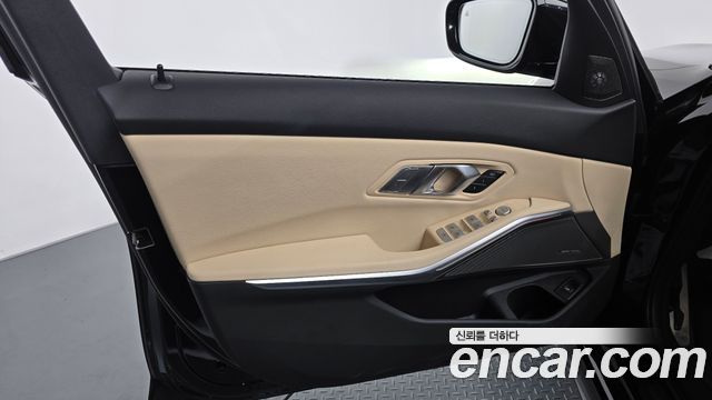 BMW 3-Series 320i M Sport
