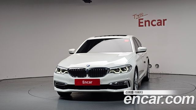 BMW 5-Series 530i xDrive Luxury Plus