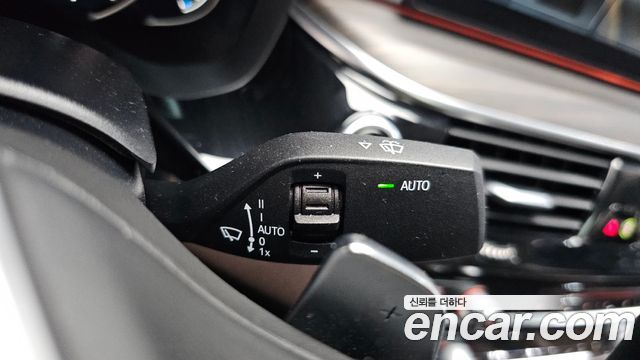 BMW 5-Series 530i xDrive Luxury Plus