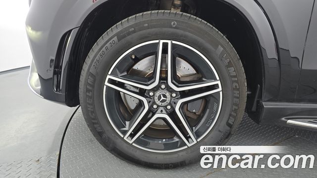 Mercedes-Benz GLE-Class GLE450 4MATIC