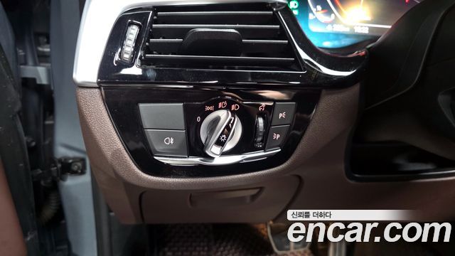 BMW 5-Series 530i M Sport Package