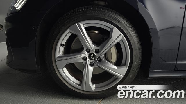 Audi A6 45 TFSI Premium