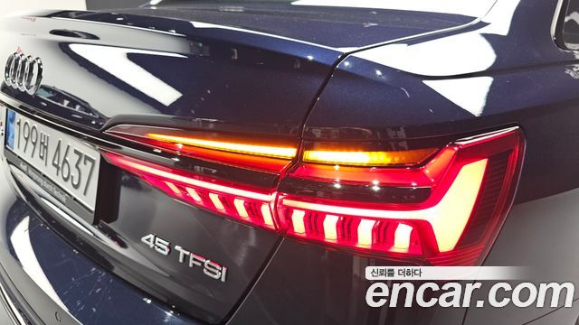 Audi A6 45 TFSI Premium
