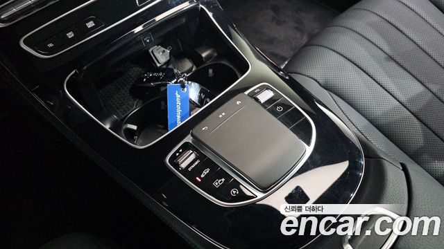 Mercedes-Benz E-Class E450 4MATIC Exclusive