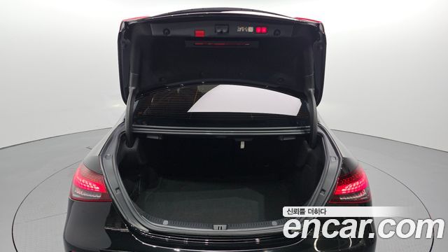 Mercedes-Benz E-Class E450 4MATIC Exclusive