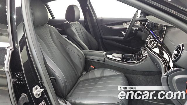 Mercedes-Benz E-Class E450 4MATIC Exclusive