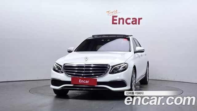 Mercedes-Benz E-Class E300 Exclusive