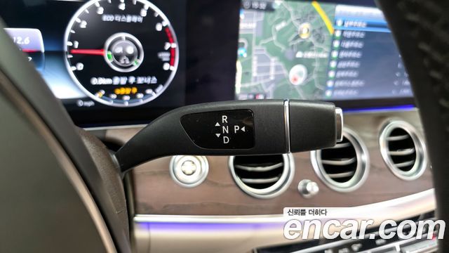 Mercedes-Benz E-Class E300 Exclusive