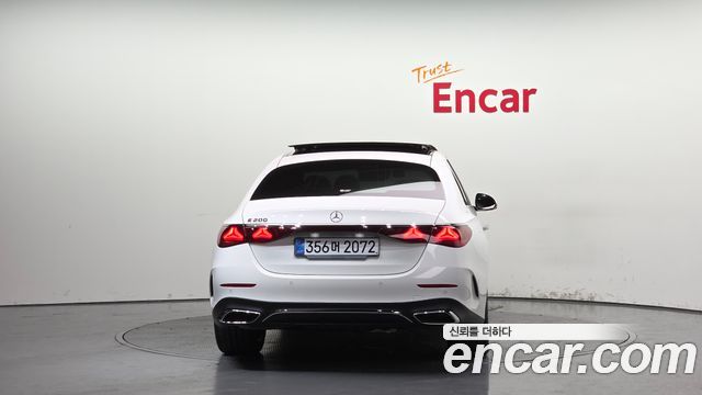 Mercedes-Benz E-Class E200 AMG Line